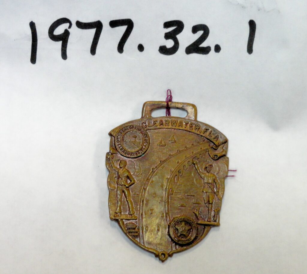 1977.32.1-1