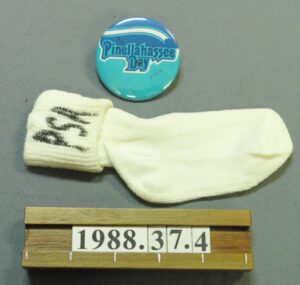 1988.37.4